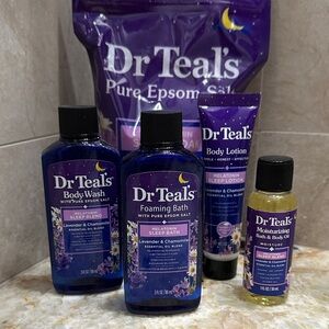 Dr. Teal’s Lavender & Chamomile Bath Set